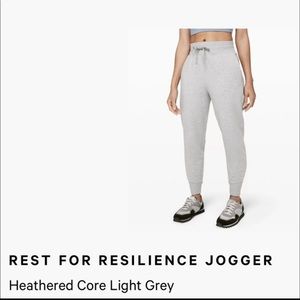 Lulu rest for resilience jogger